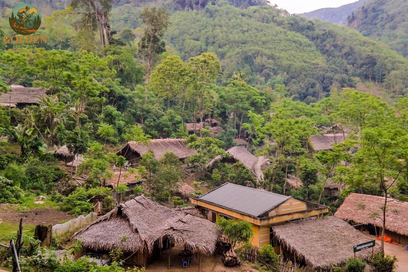 12-Day North Vietnam Cycling Adventure: Off the Beaten Path from Hanoi to Ninh Binh